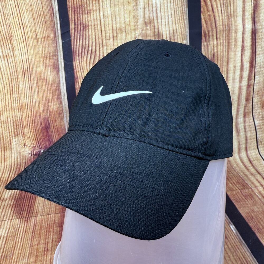 Nike Club Cap Hat M/L Black Dri-Fit Adjustable White Swoosh Logo Run Snapback